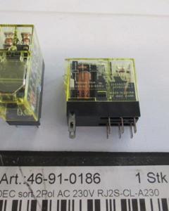 Relay IDEC Black 2Pol AC 230V RJ2S-CL-A230